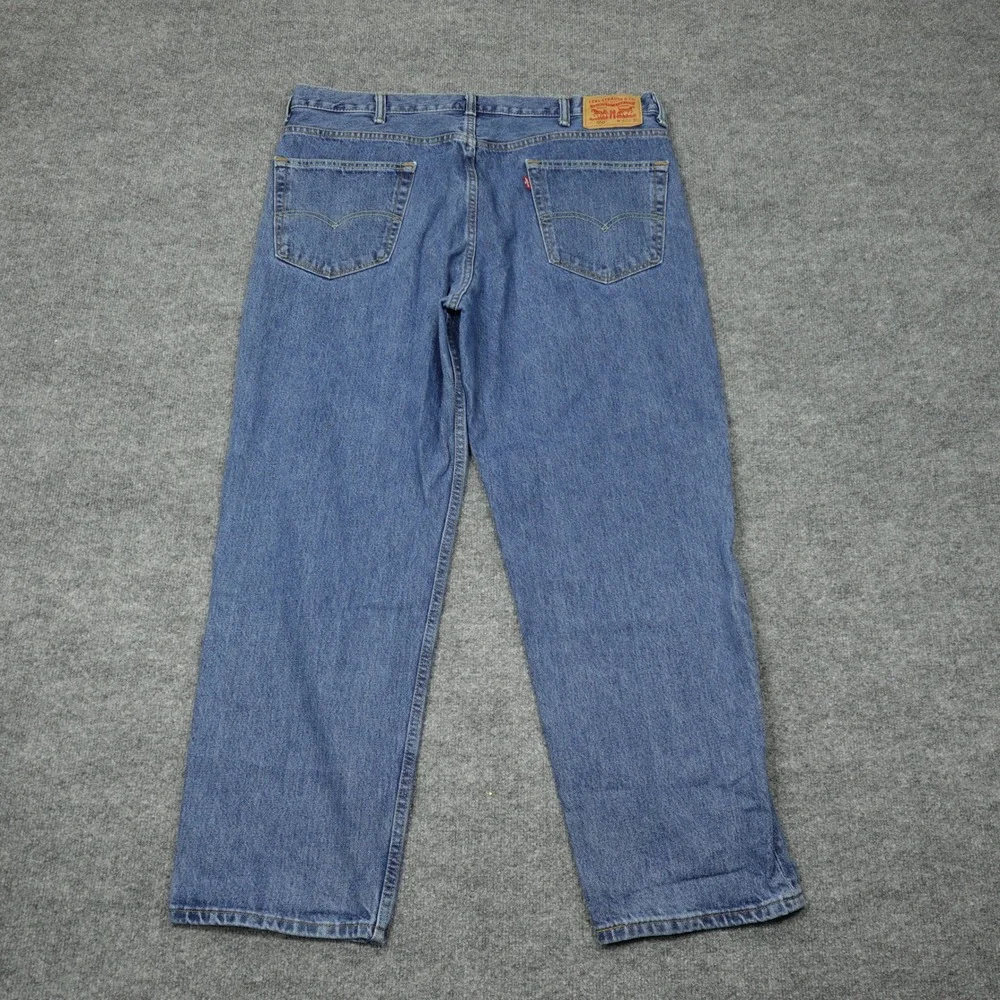 Levi's 550 Jeans Mens 40x30 Blue Relaxed Fit Straight Leg Medium Wash Zip Fly
